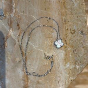 Elegant Silver Flower Pendant Necklace